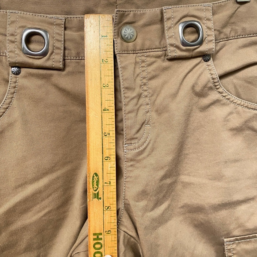 Athleta Cargo Capri Pants Khaki Tan Women Size 12 Utility Outdoor Casual Travel - Picture 10 of 11